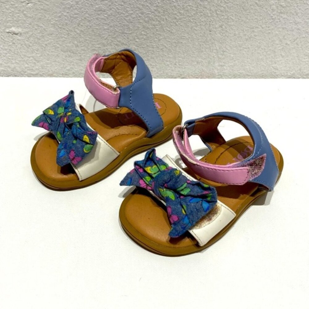 BORN Leather Baby Sandals